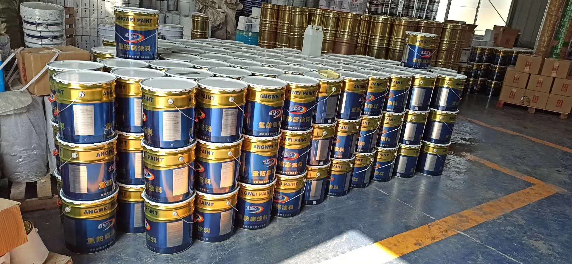 昂威涂料生產(chǎn)車(chē)間